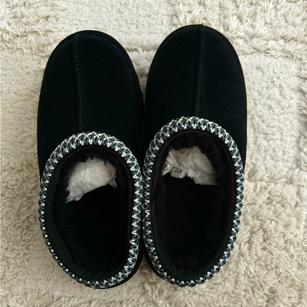 Kids sz 1 Tasman Ugg